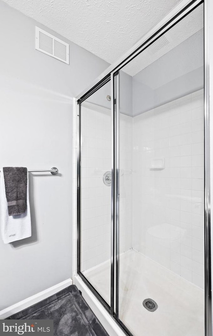 9318 Hines Estates Dr, Baltimore MD  21234-1319 exterior