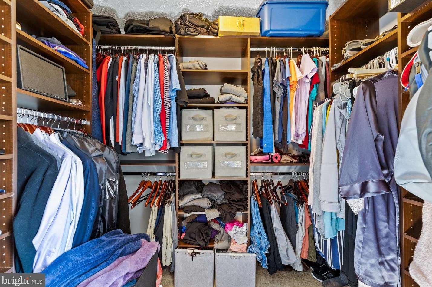 9318 Hines Estates Dr, Baltimore MD  21234-1319 exterior