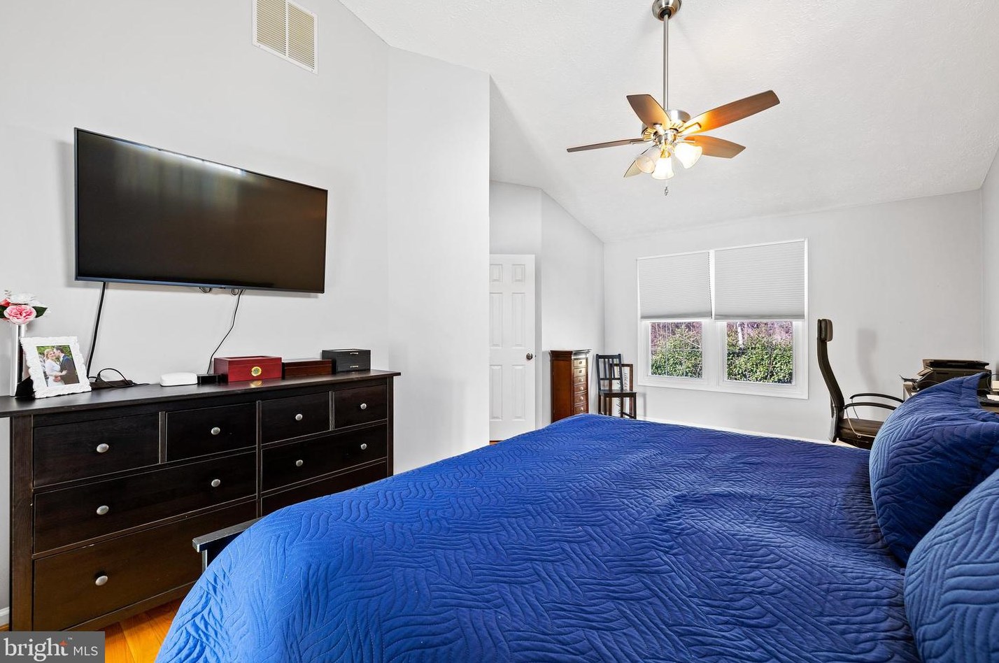 9318 Hines Estates Dr, Baltimore MD  21234-1319 exterior