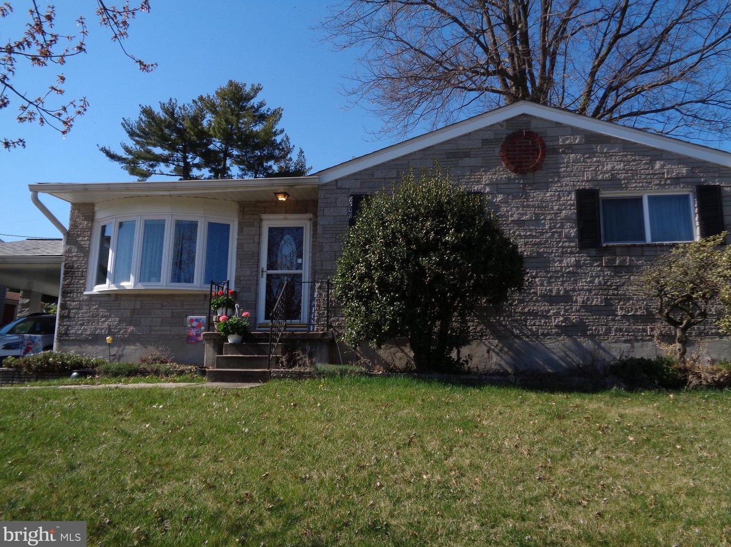 8308 Sagramore Rd, Baltimore, MD 21237-1608