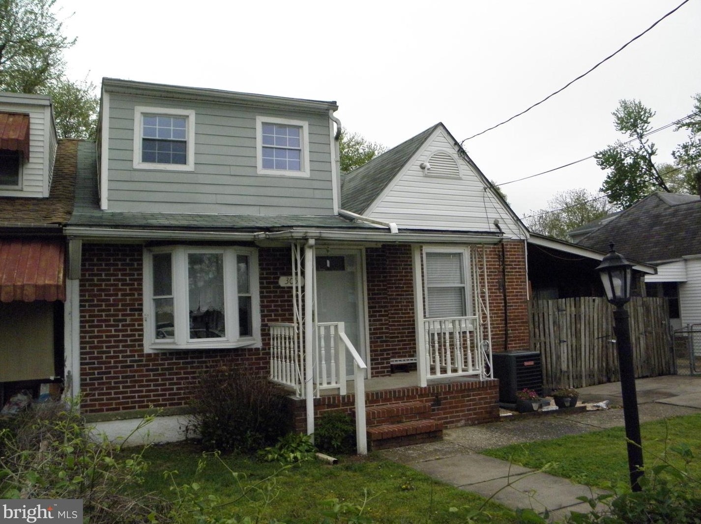 305 Stuart St, Baltimore, MD 21221-4923