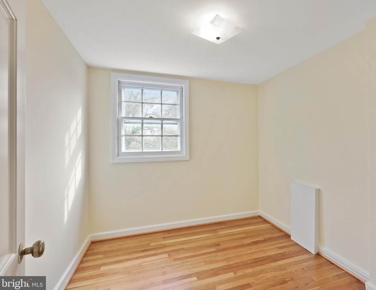 407 Aigburth Rd, Baltimore MD  21286-7317 exterior