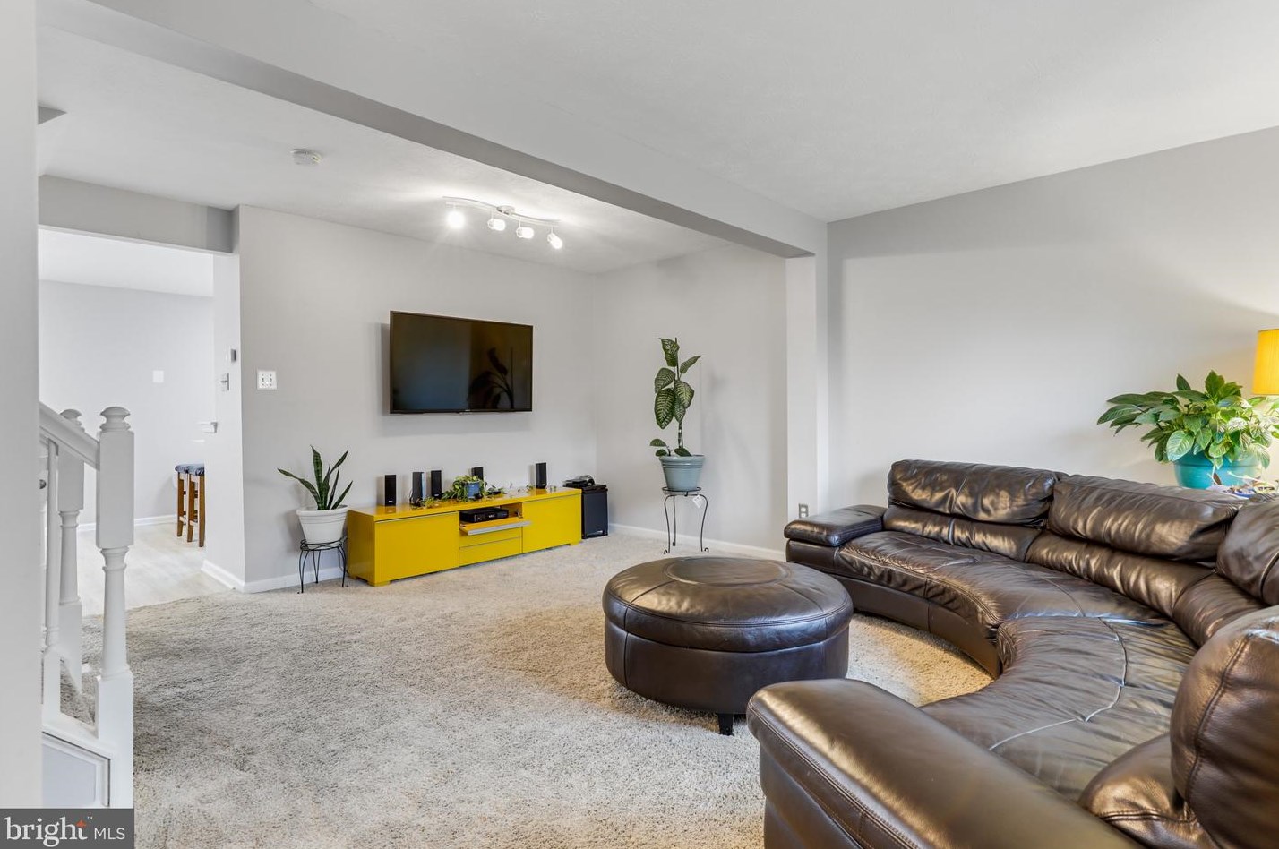 5429 Canonbury Rd, Baltimore, MD 21237-4908