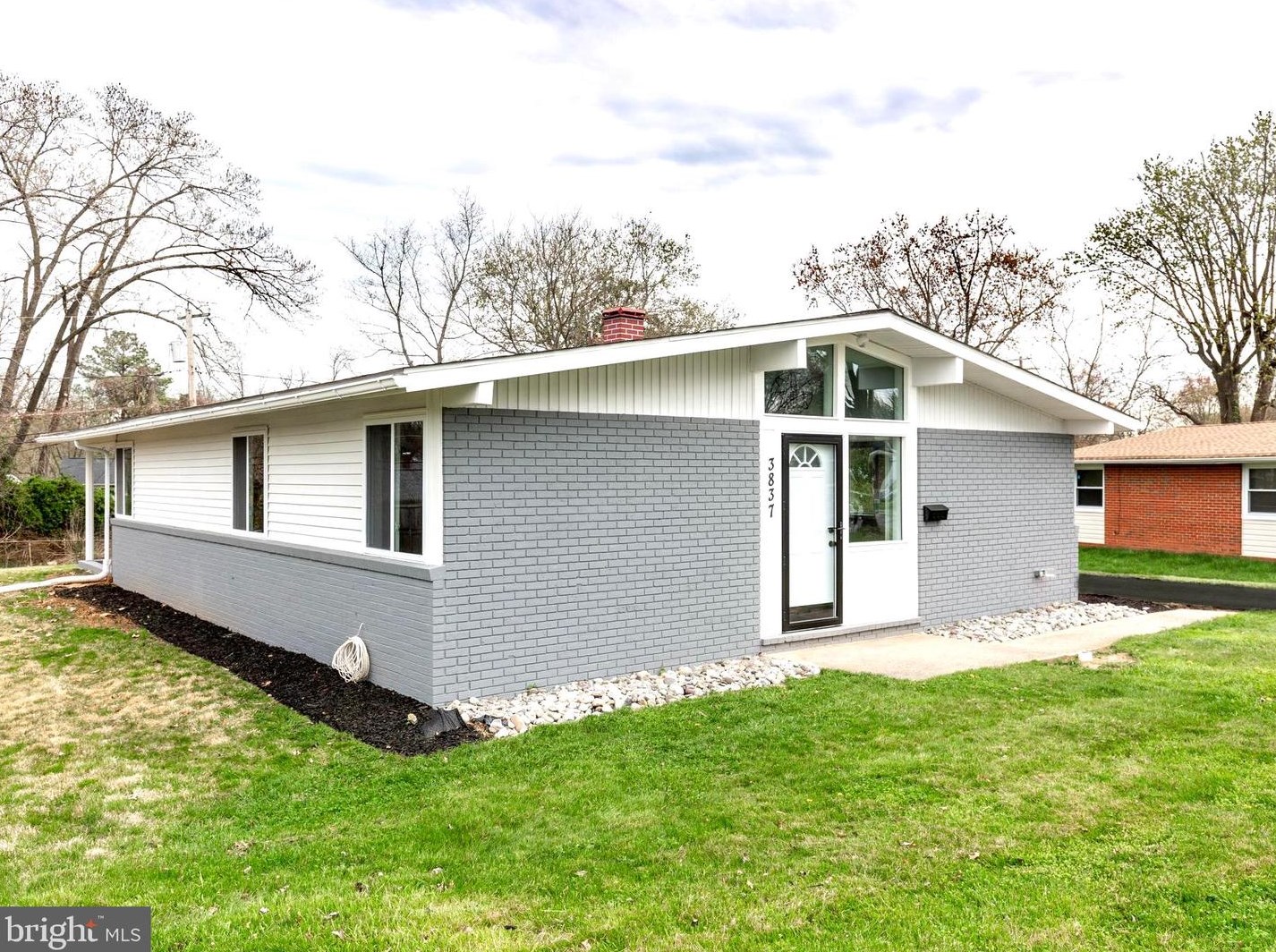 3837 Elmcroft Rd, Mcdonogh Run MD  21133-4650 exterior