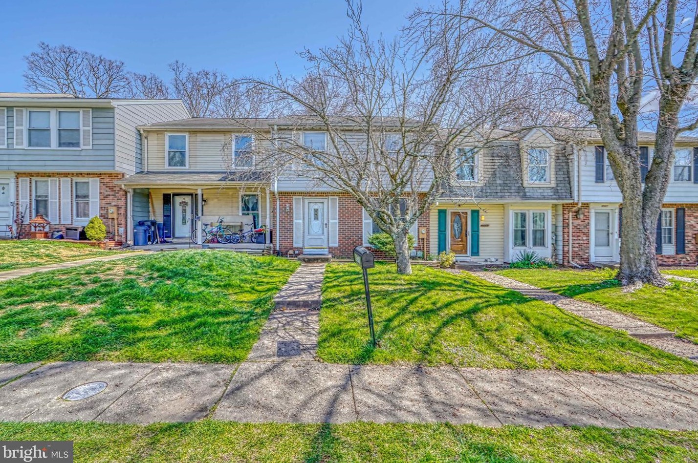 8571 Castlemill Cir, Baltimore, MD 21236-2608