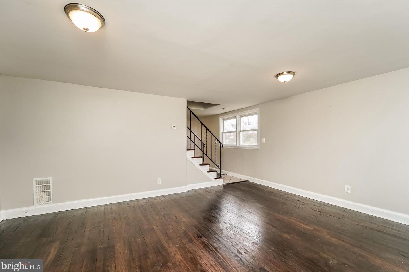 1501 Ingleside Ave, Baltimore MD  21207-4946 exterior
