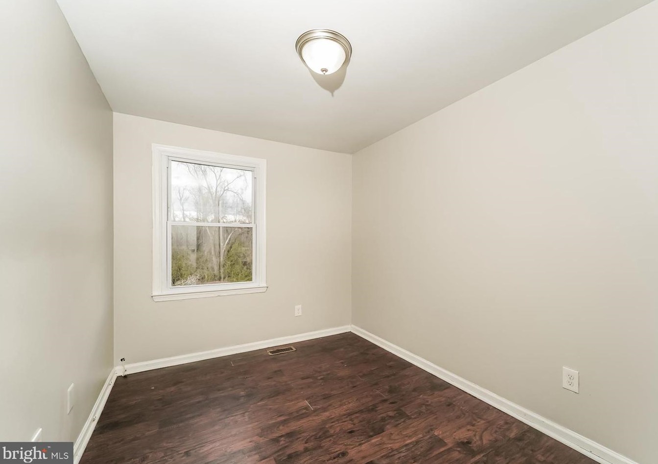 5372 King Arthur Cir, Baltimore MD  21237-4017 exterior