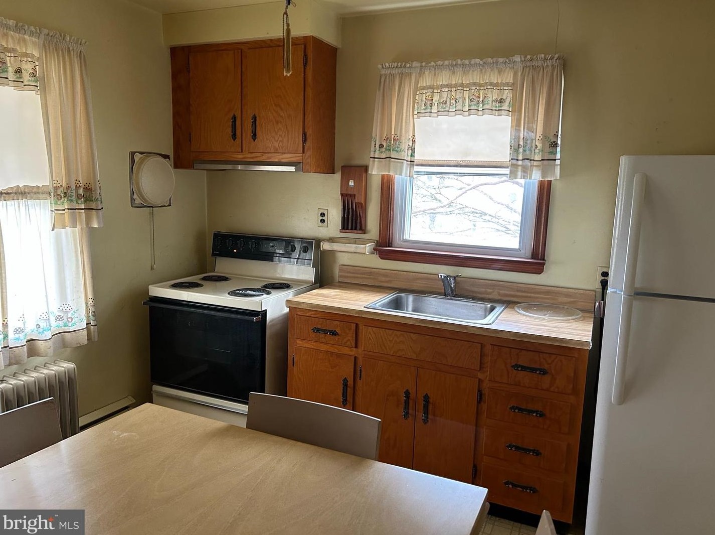 1735 Stengel Ave, Baltimore MD  21222-1817 exterior