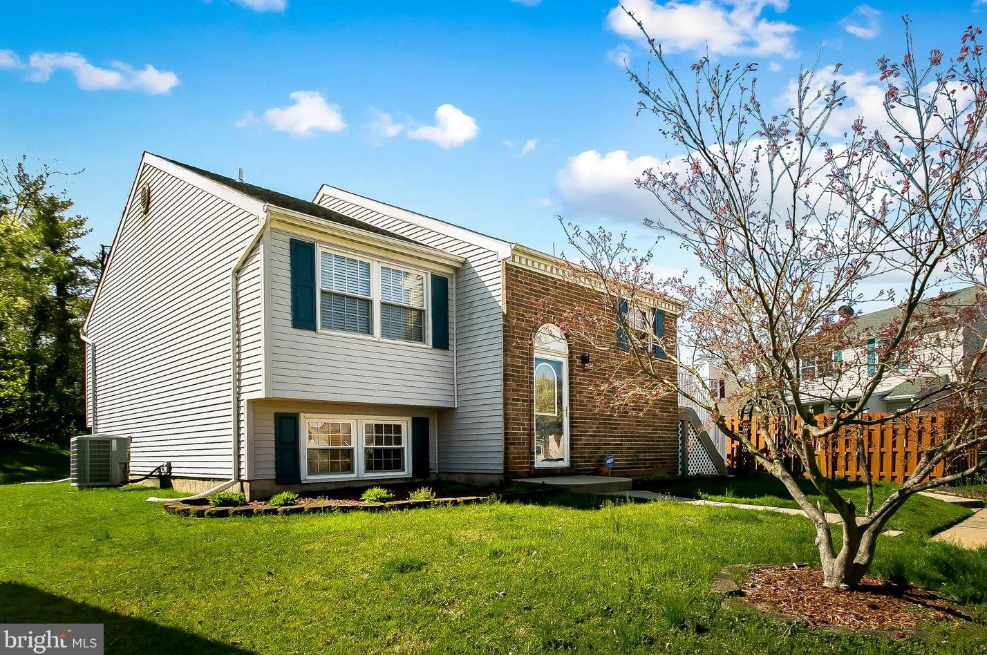 3 Barletta Ct, Baltimore, MD 21237-4509