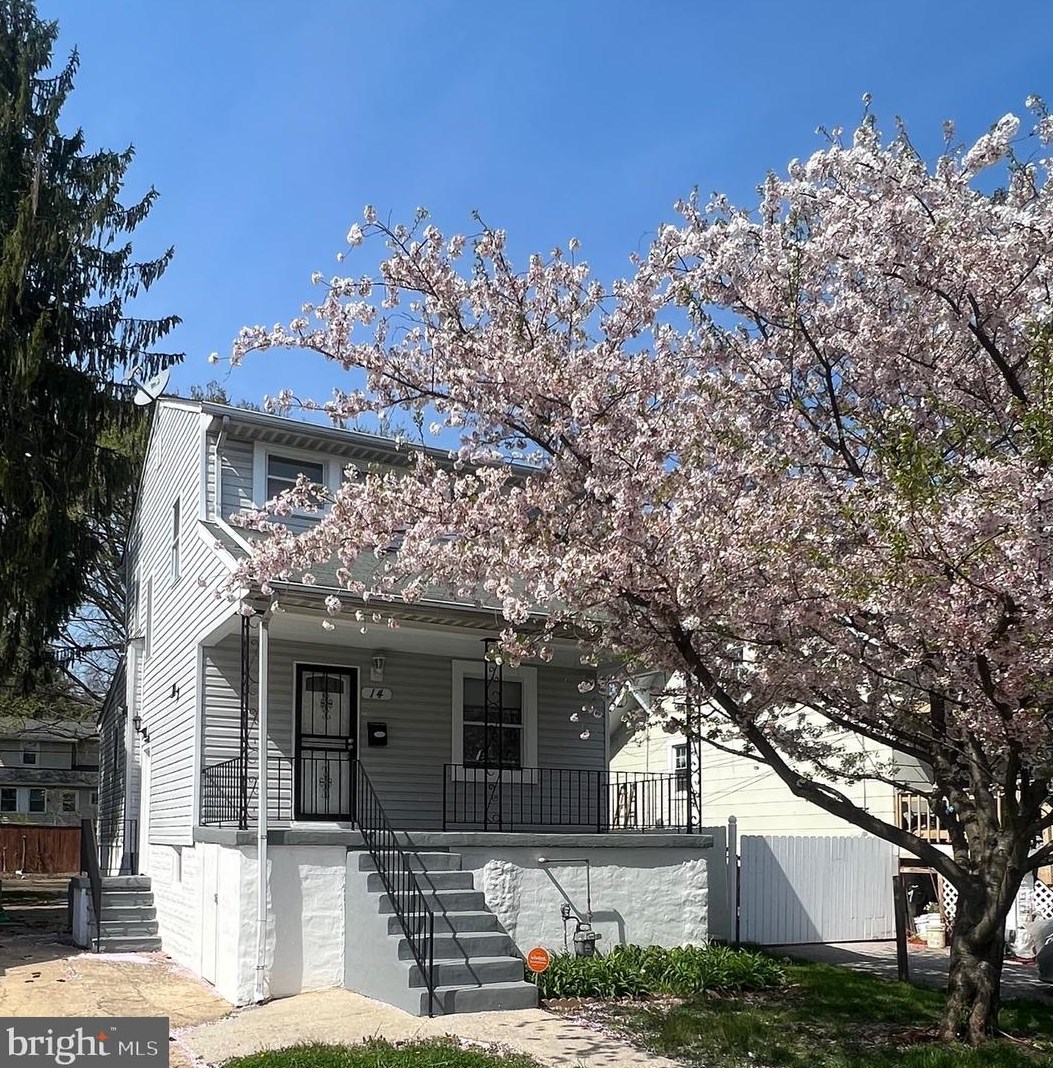 14 Hawthorne Ave, Baltimore, MD 21208-4814