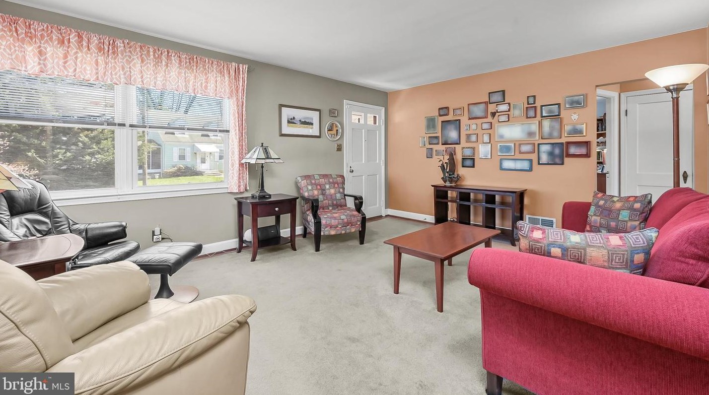 2034 Russell Ave, Baltimore, MD 21207-5219