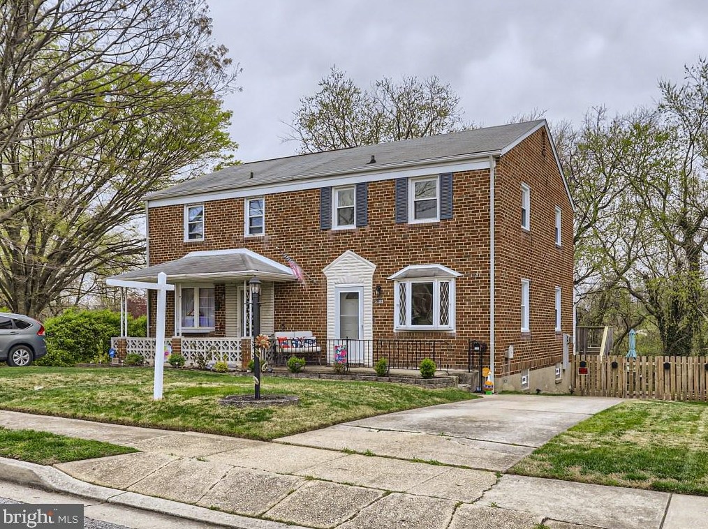 5189 Terrace Dr, Baltimore, MD 21236-4233