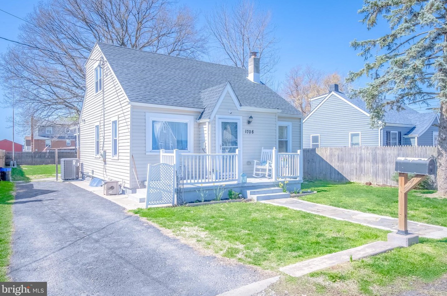 1708 Pin Oak Ave, Baltimore, MD 21222-5014