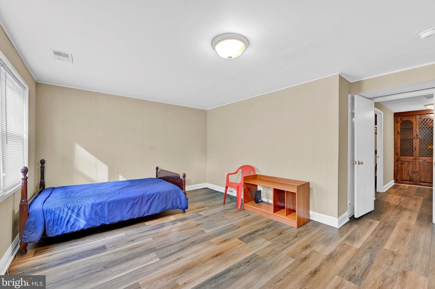 6402 Falkirk Rd, Baltimore MD 21239-1719 exterior