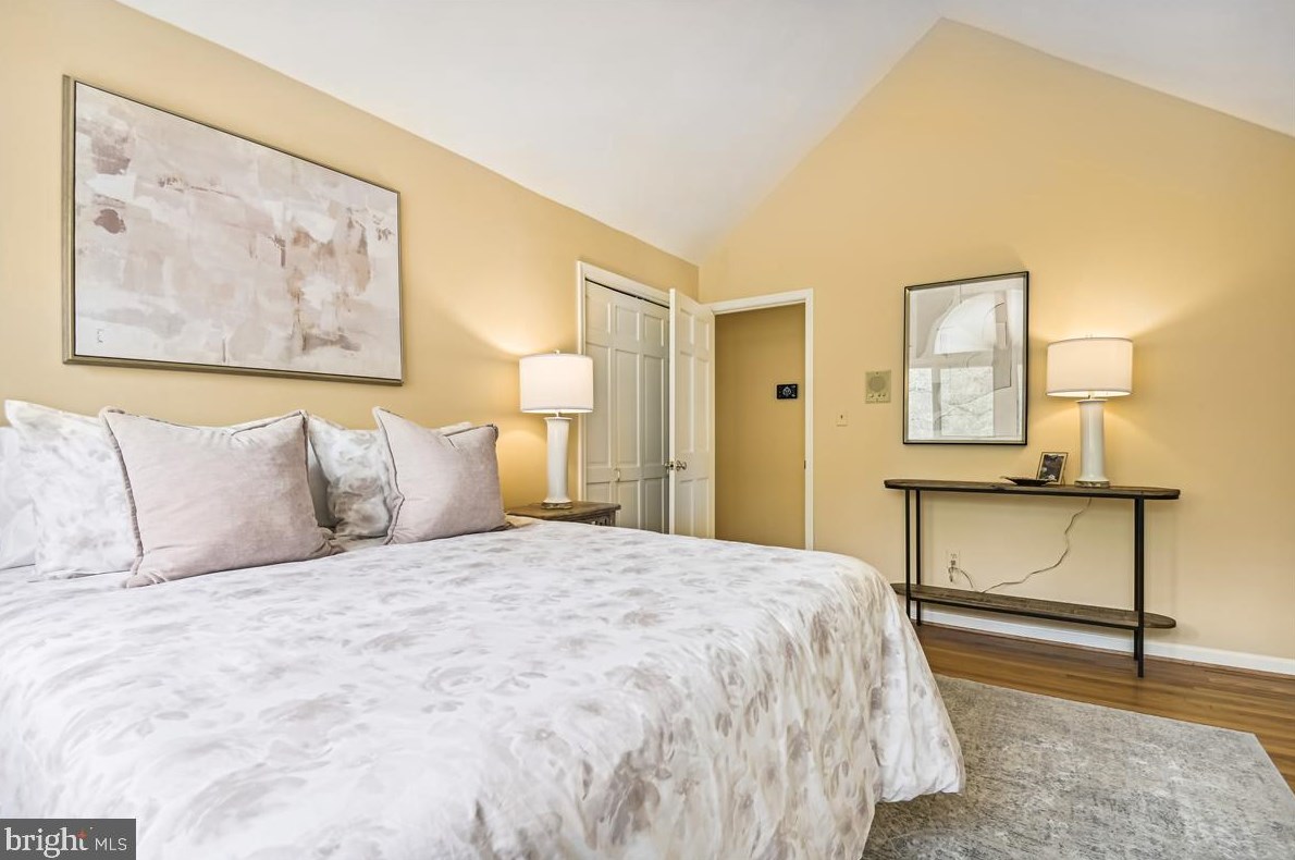 19 Roland Ct, Baltimore MD 21204-3550 exterior