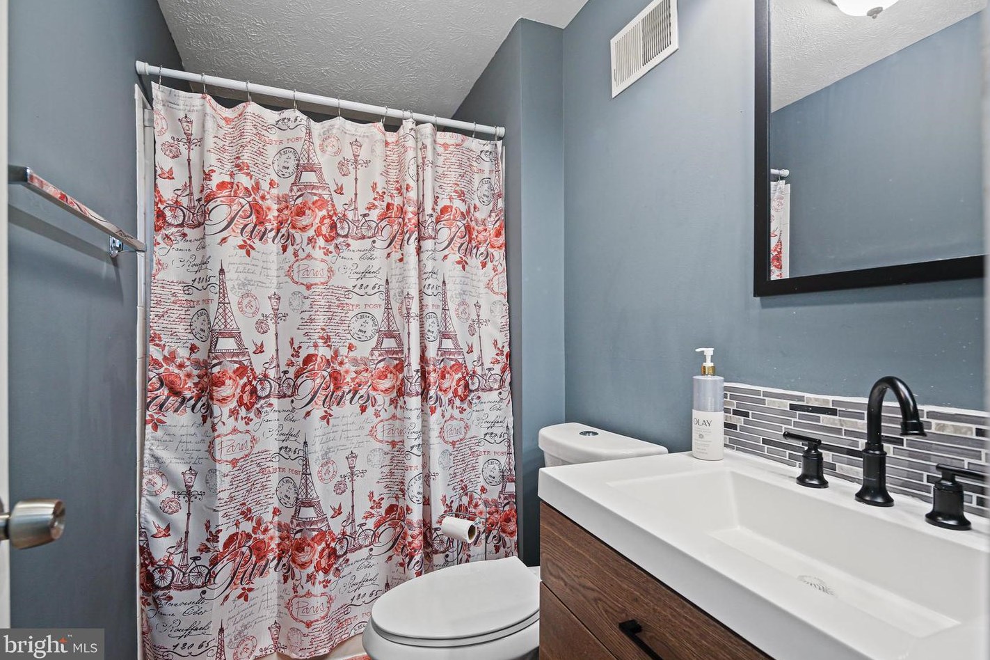 2045 Wisper Woods Way, Baltimore MD  21244-1296 exterior