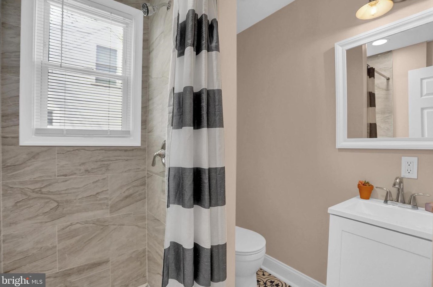 87 Wise Ave, Baltimore MD  21222-4840 exterior