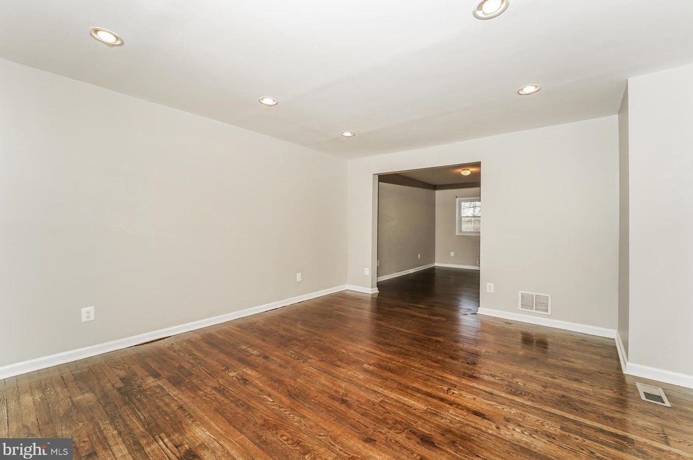 5778 Utrecht Rd, Baltimore MD  21206-2935 exterior