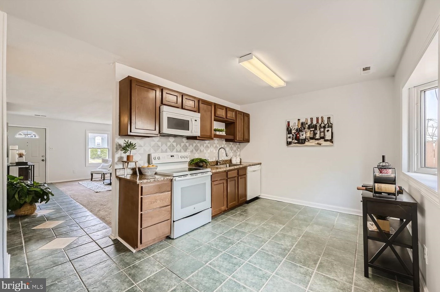 13 Holcumb Ct, Baltimore MD  21220-3642 exterior