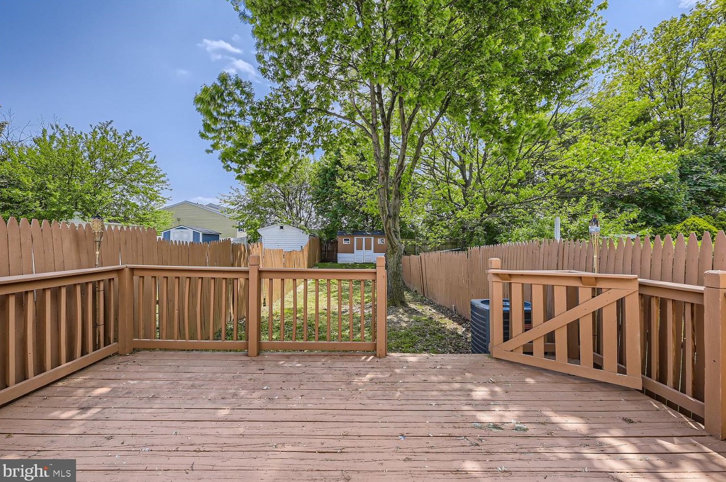 13 Holcumb Ct, Baltimore MD  21220-3642 exterior