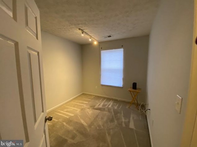 2096 Streamway Ct, Baltimore MD  21207-6084 exterior