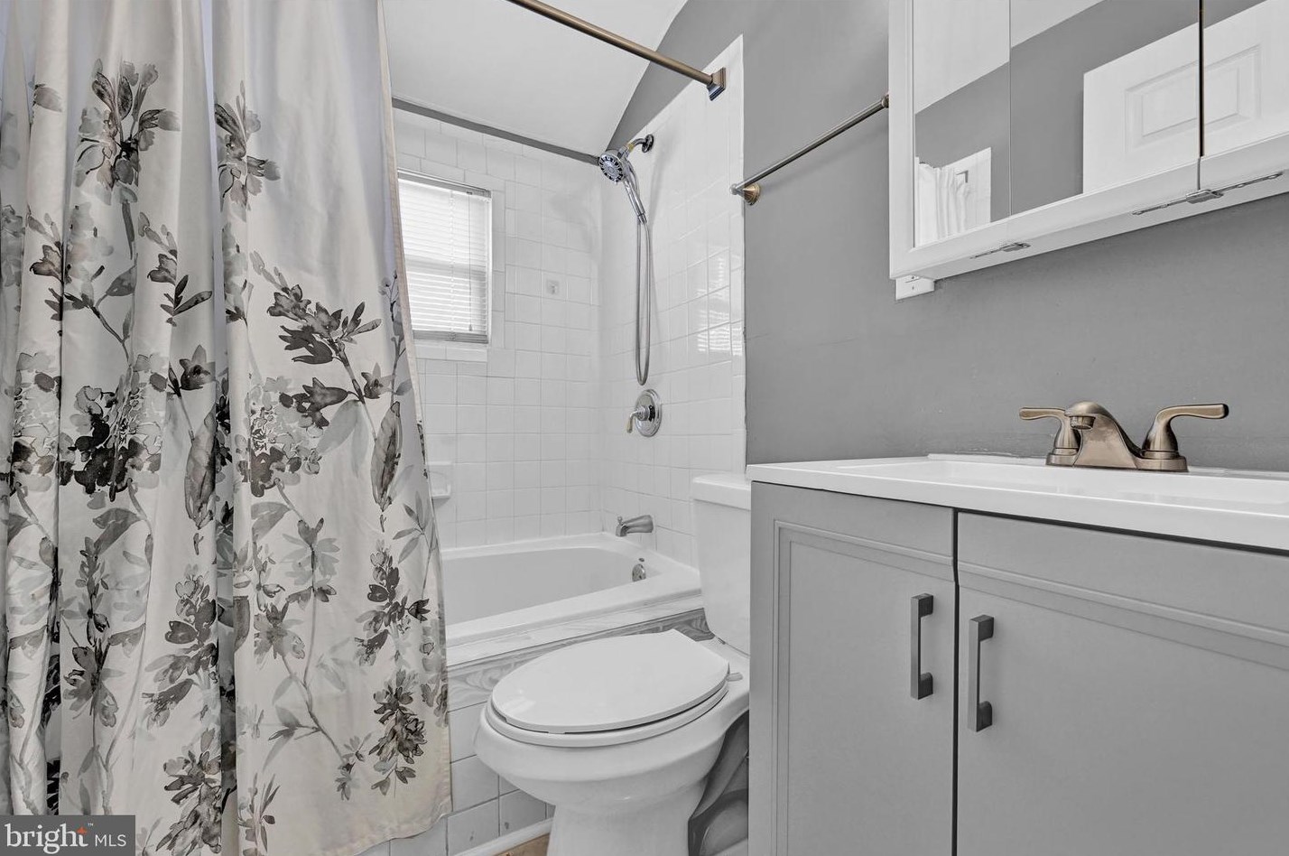 1942 Frames Rd, Baltimore MD  21222-4710 exterior