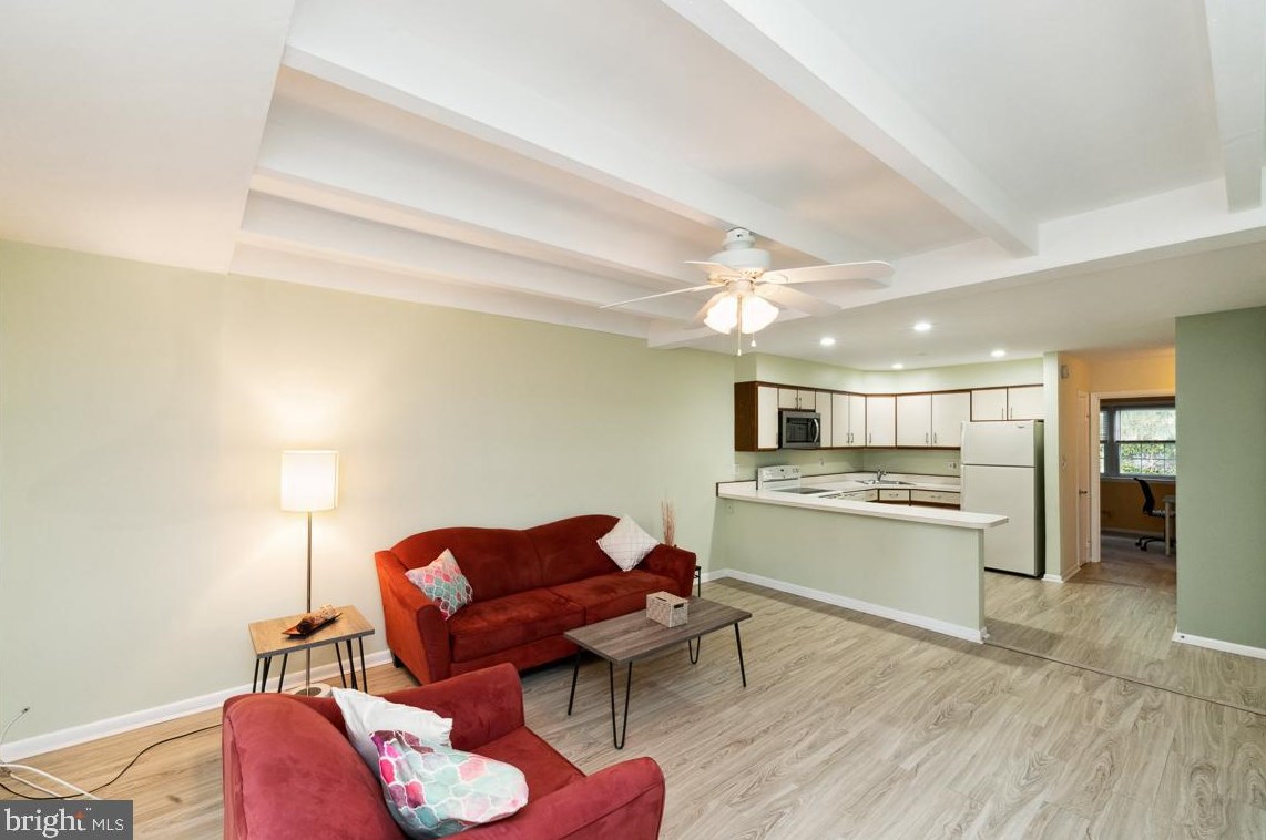 2 Center Rd, Baltimore, MD 21286-5611