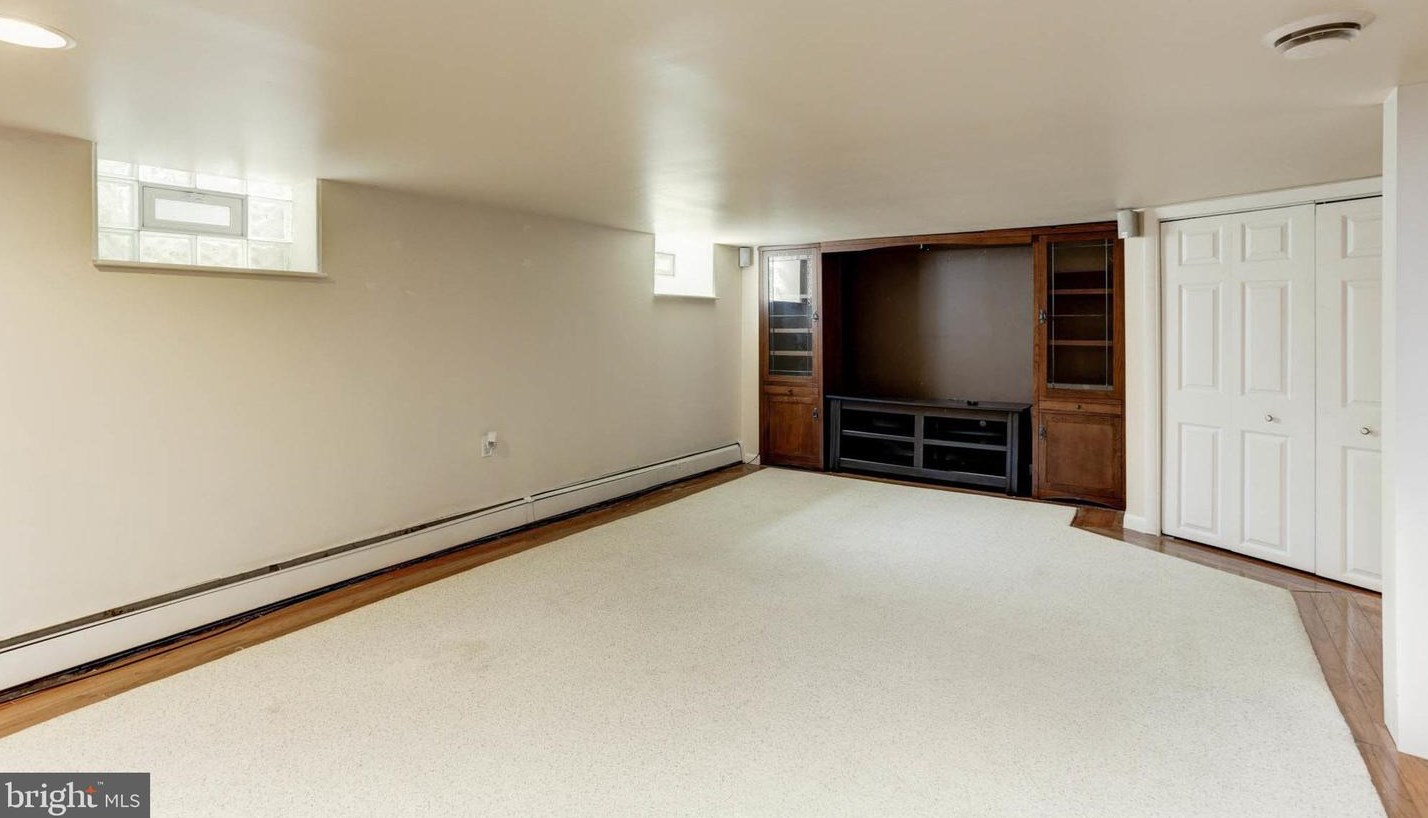 5 Maple Ave, Baltimore MD  21206-1108 exterior