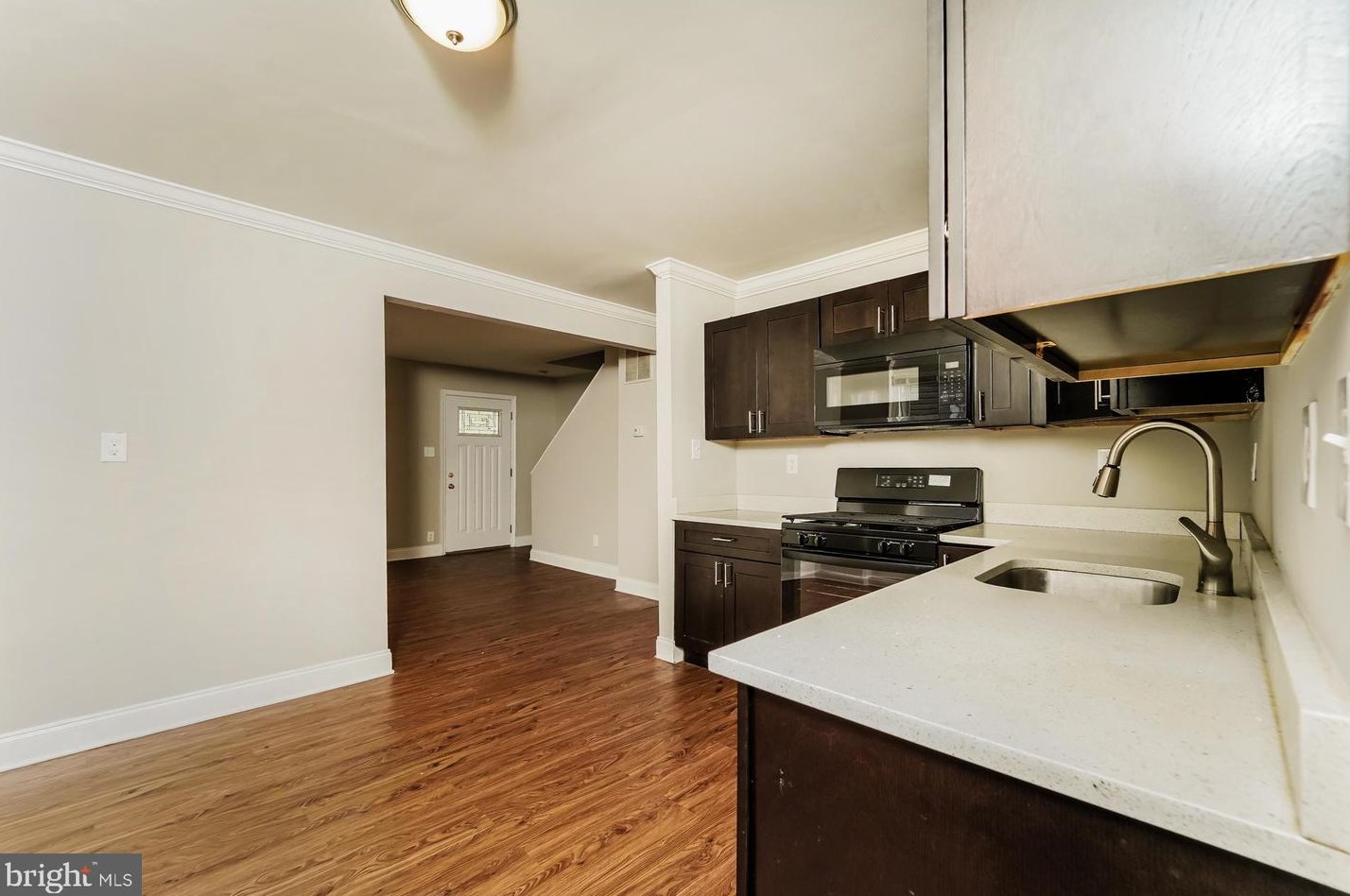 3128 Sollers Point Rd, Baltimore MD  21222-5343 exterior