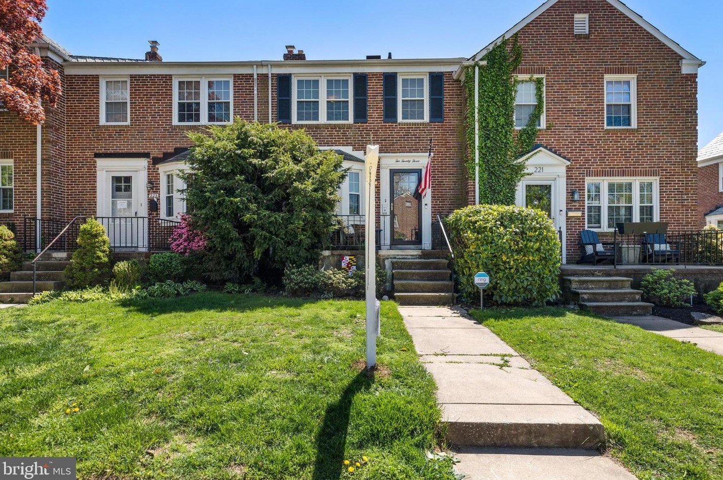 223 Brandon Rd, Baltimore, MD 21212-1140
