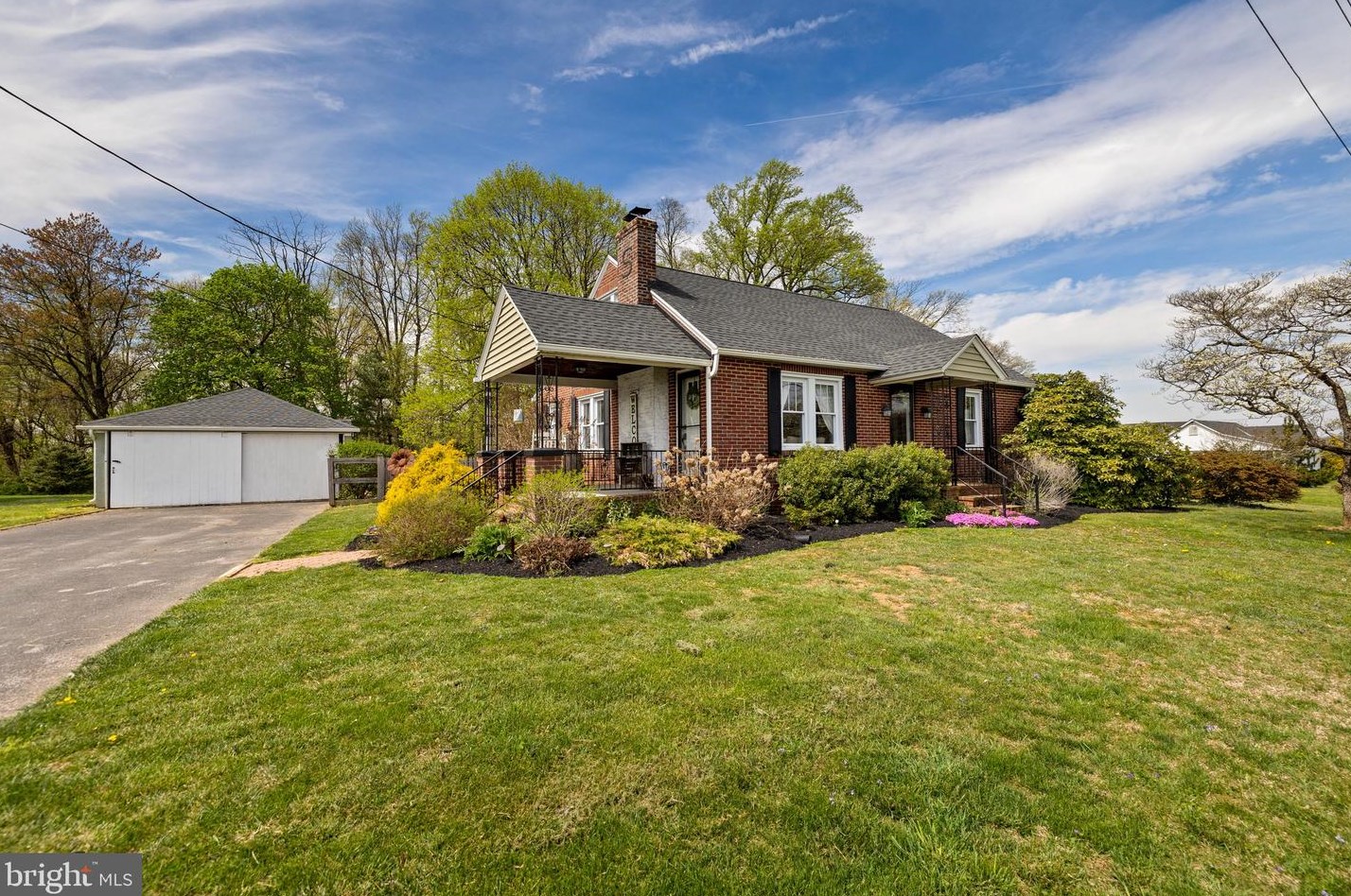 21622 New Freedom Rd, Freeland, MD 21053