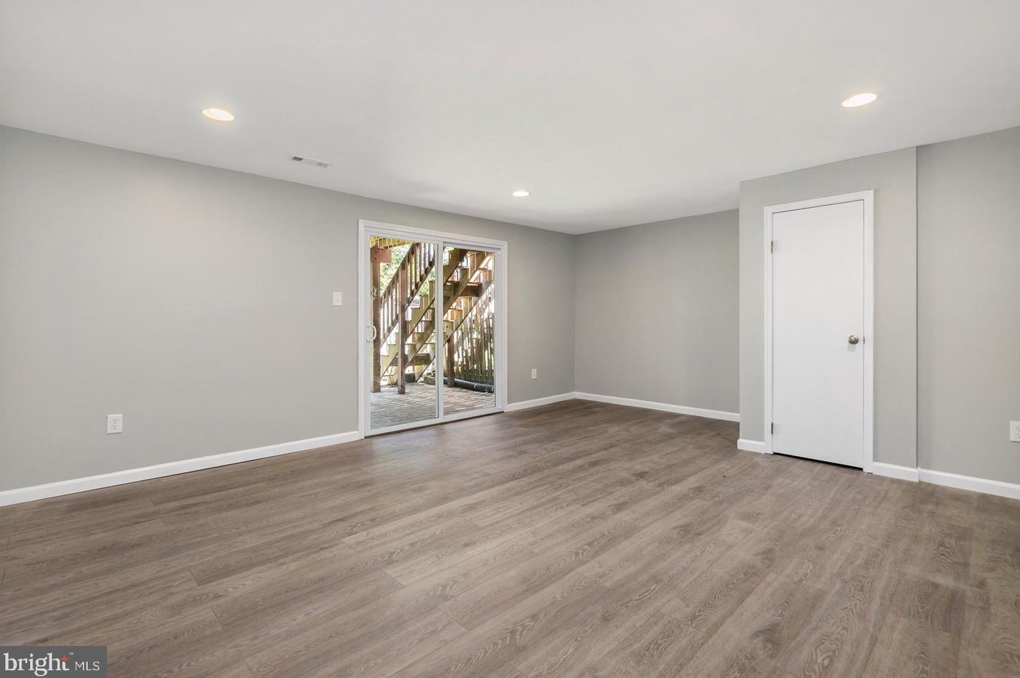 30 Rader Ct, Baltimore MD 21234-3363 exterior