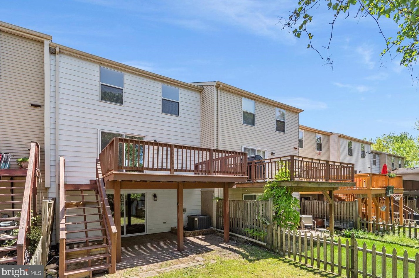 30 Rader Ct, Baltimore MD 21234-3363 exterior