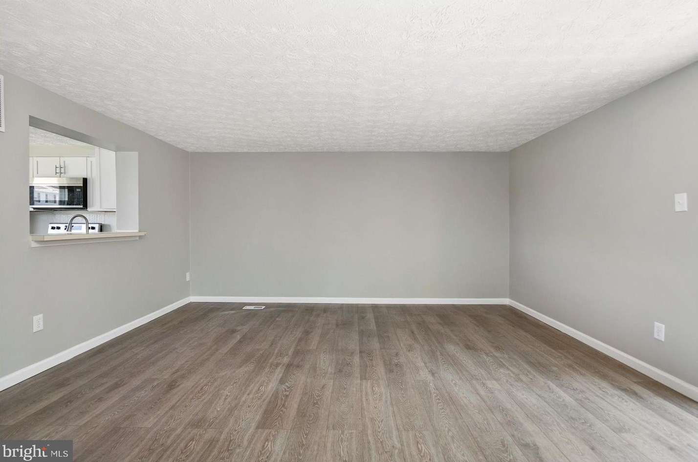 30 Rader Ct, Baltimore MD 21234-3363 exterior