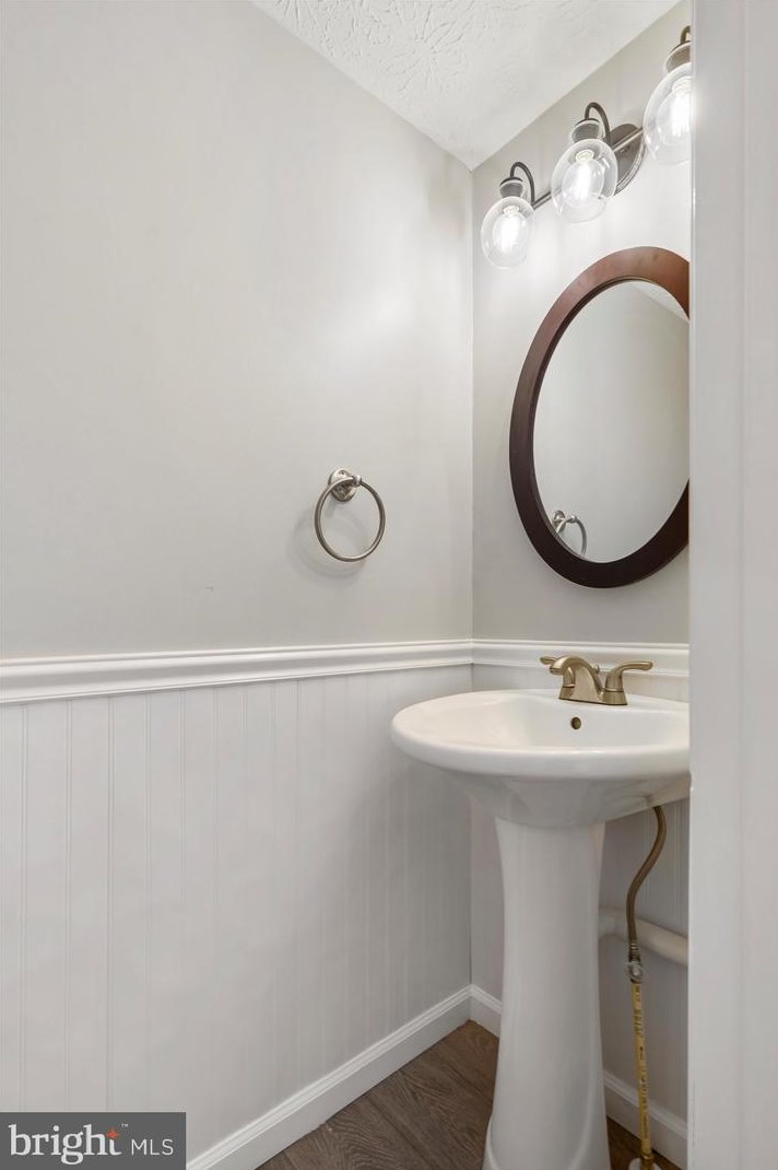 30 Rader Ct, Baltimore MD 21234-3363 exterior