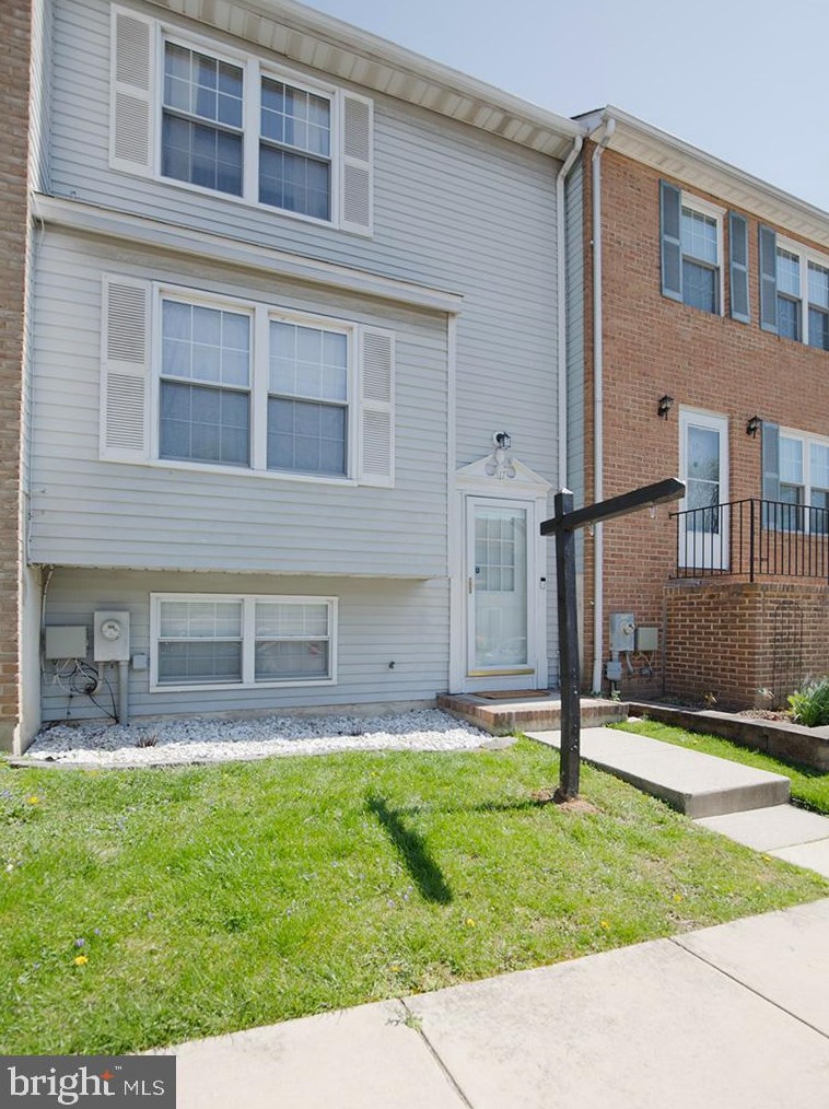 17 Piedmont Ct, Baltimore, MD 21227-4214