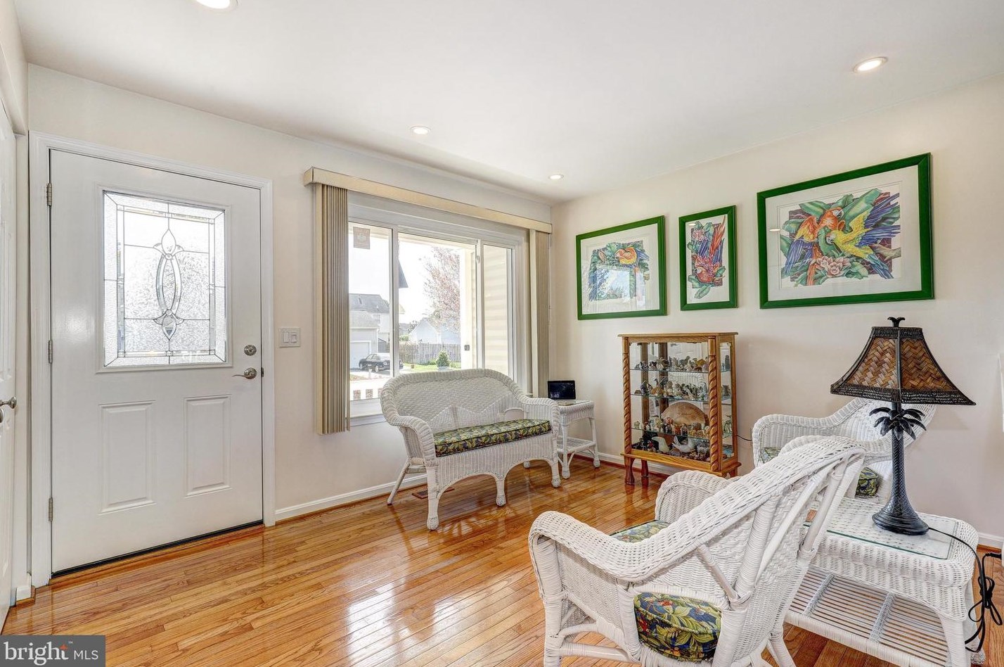 1006 Meadow Glen Rd, Baltimore, MD 21220-1546