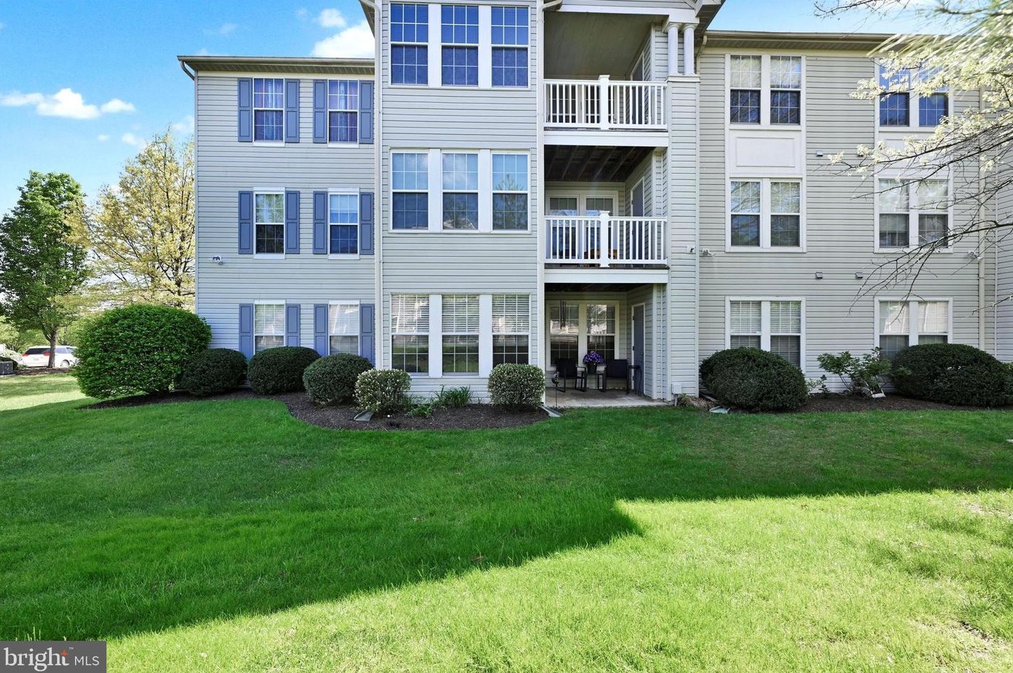 8346 Cypress Mill Rd, Baltimore MD 21236-5572 exterior