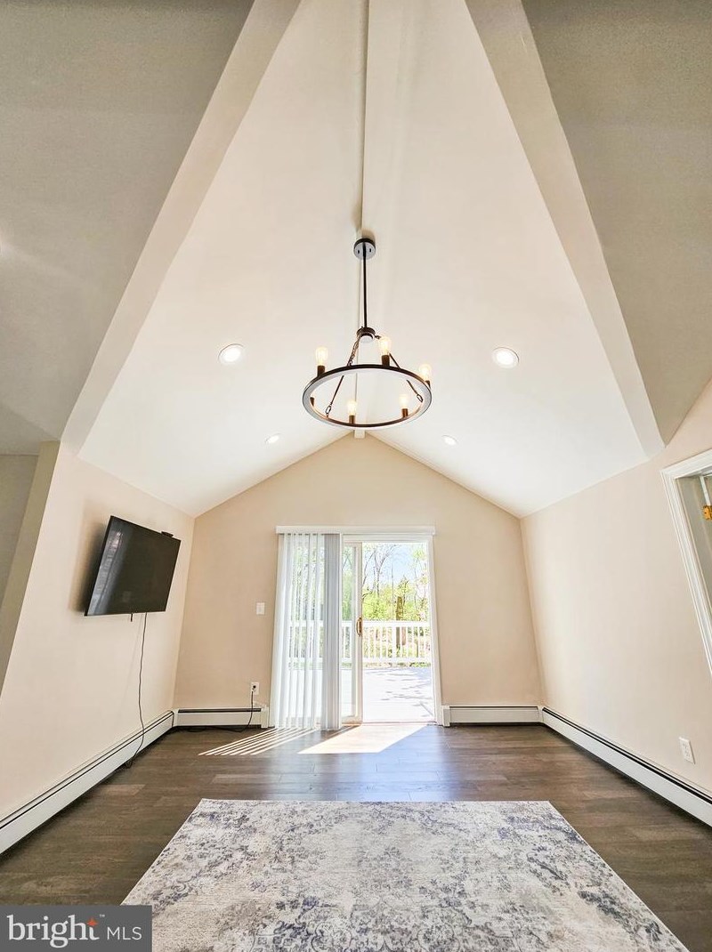 2521 Old Frederick Rd, Baltimore MD  21228-5423 exterior