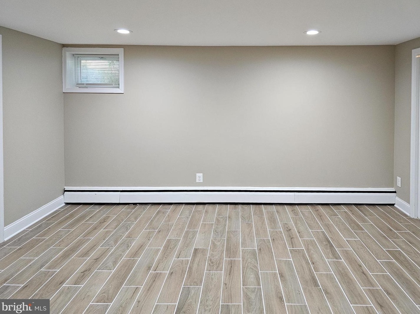 2521 Old Frederick Rd, Baltimore MD  21228-5423 exterior