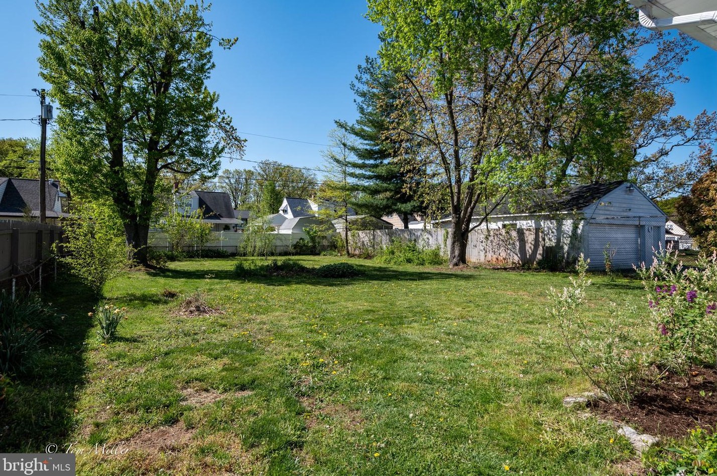 947 Kinwat Ave, Baltimore MD  21221-5219 exterior