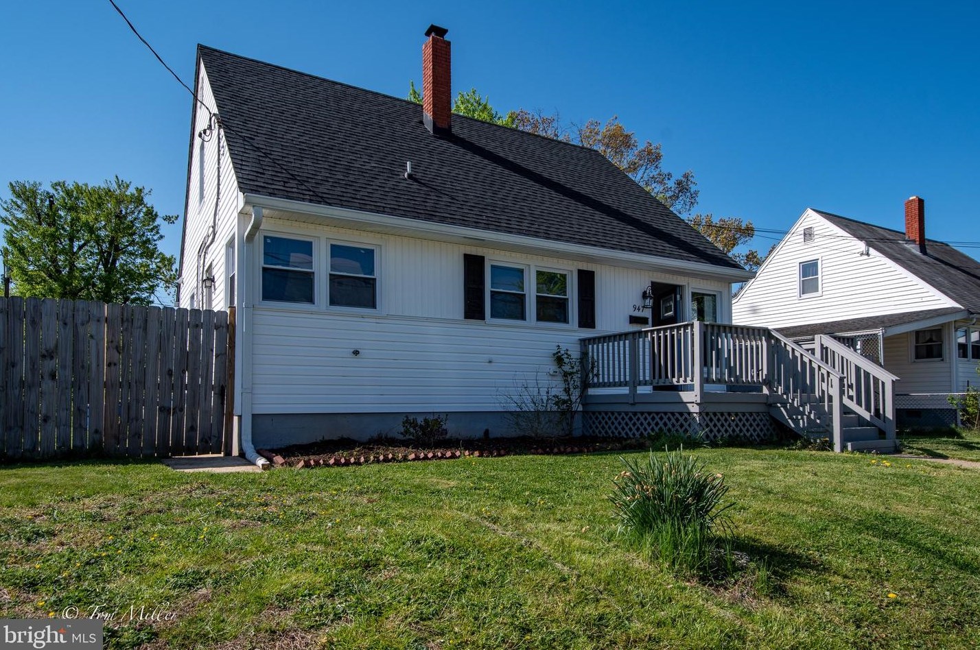 947 Kinwat Ave, Baltimore MD  21221-5219 exterior