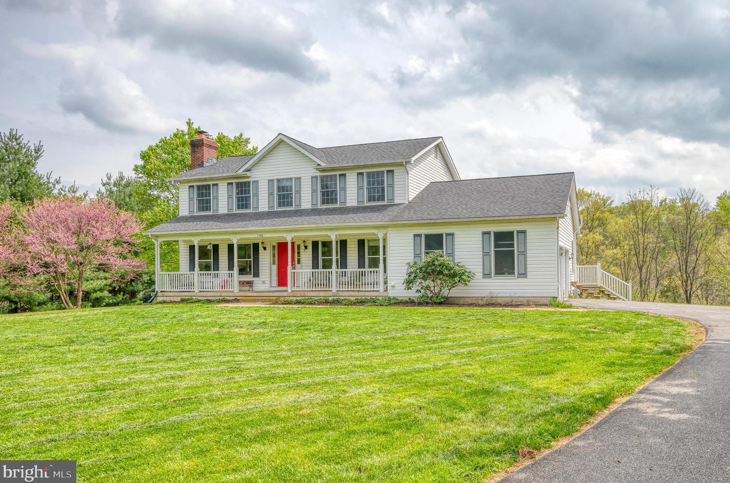 1407 Stablersville Rd, Parkton, MD 21120-9196