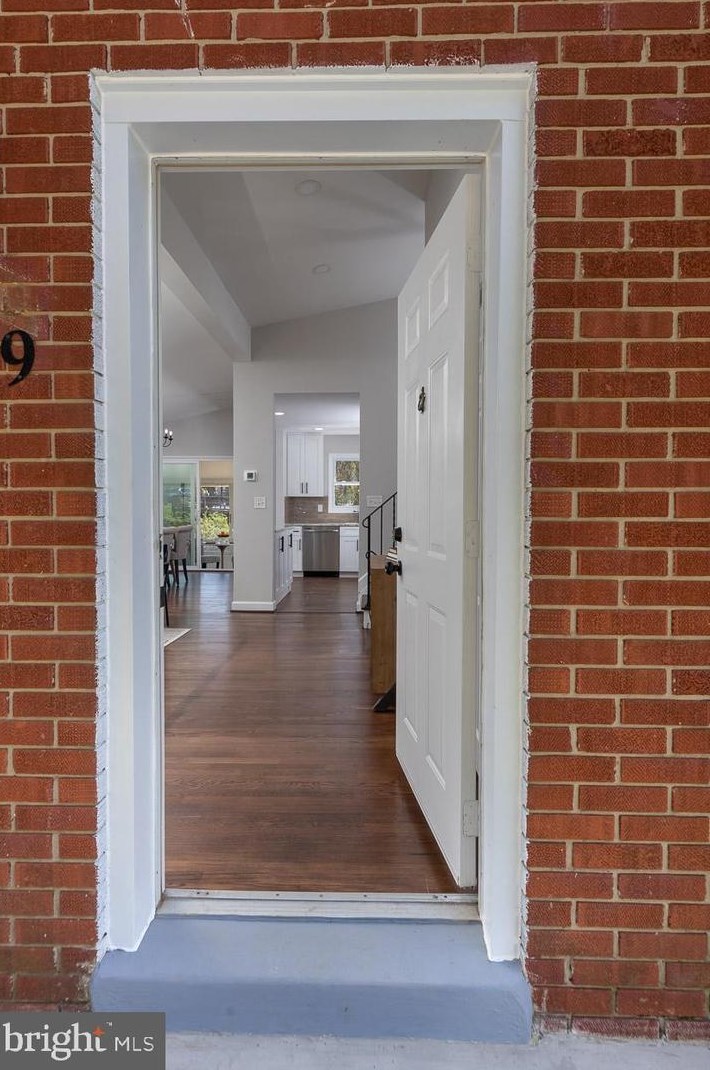 509 Gwynnvale Rd, Baltimore, MD 21208-3612