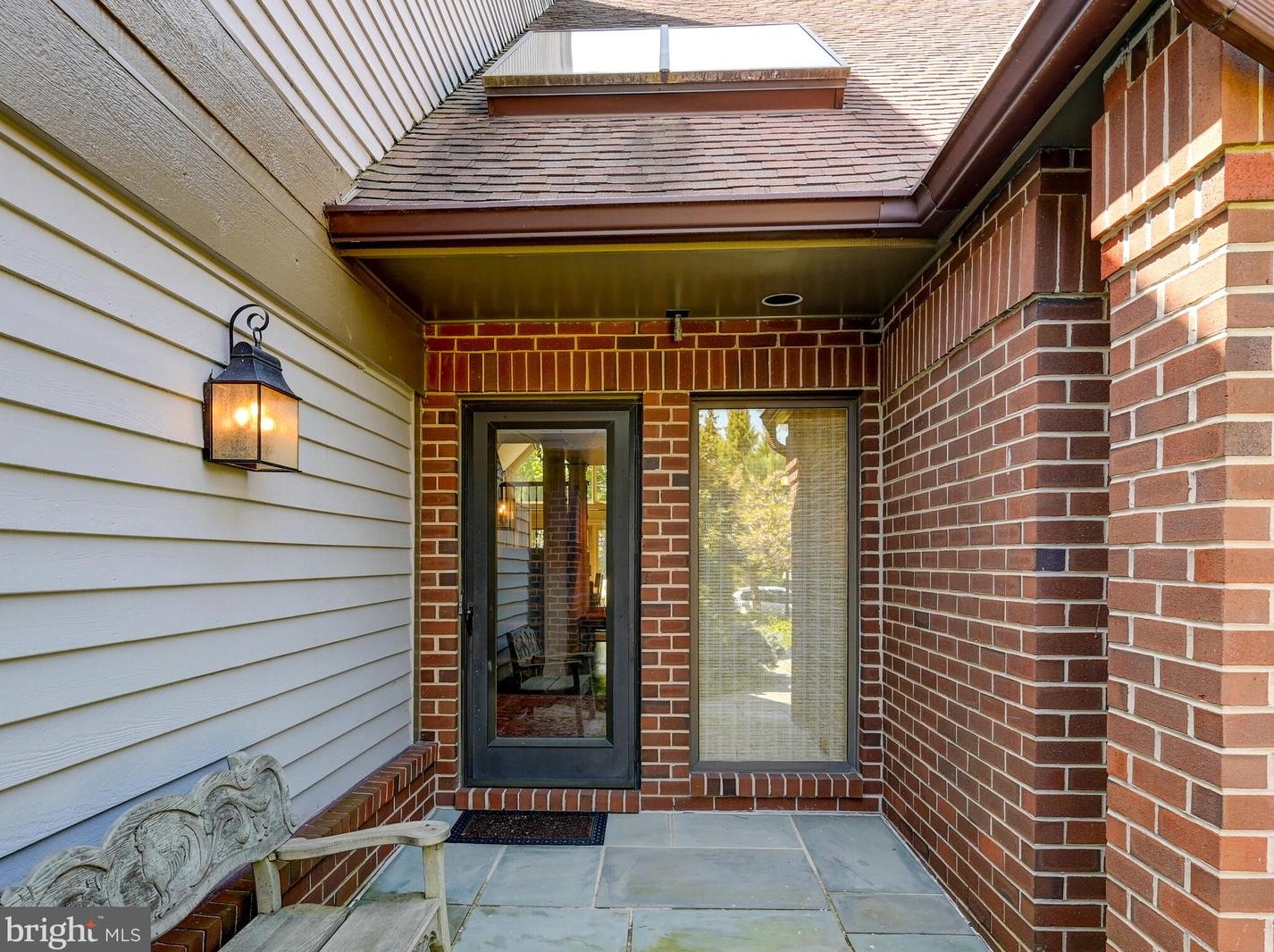 6 Talton Ct, Baltimore, MD 21208-1739