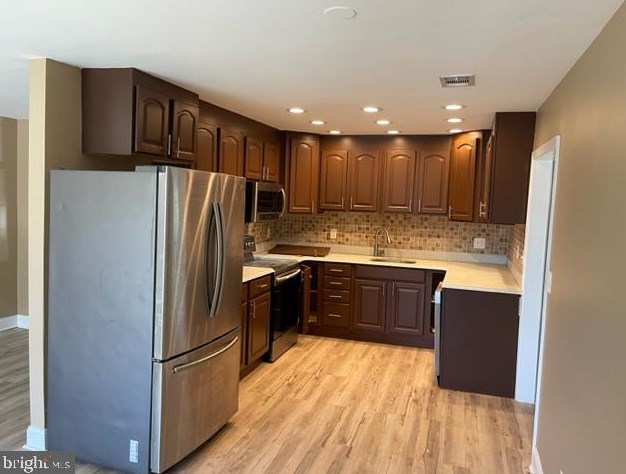 12 Slipstream Ct, Baltimore, MD 21220