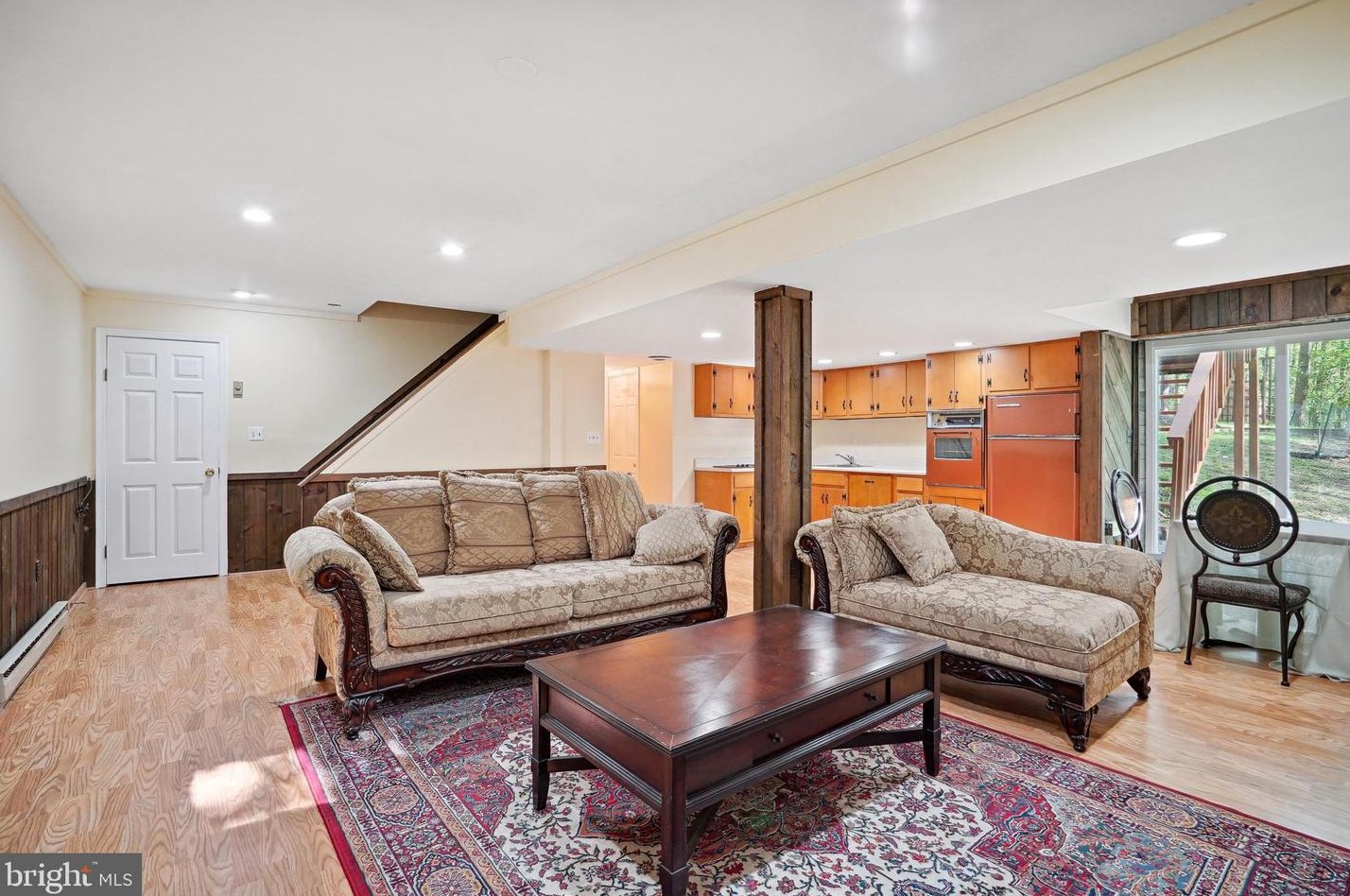 3 Houndstooth Ct, Garrison MD  21117-1503 exterior