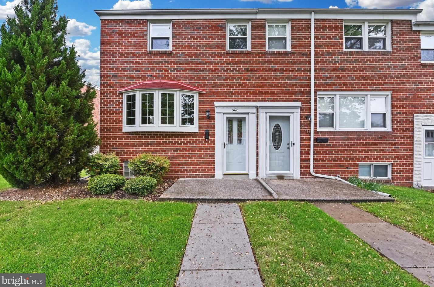 968 Circle Dr, Baltimore MD  21227-2322 exterior