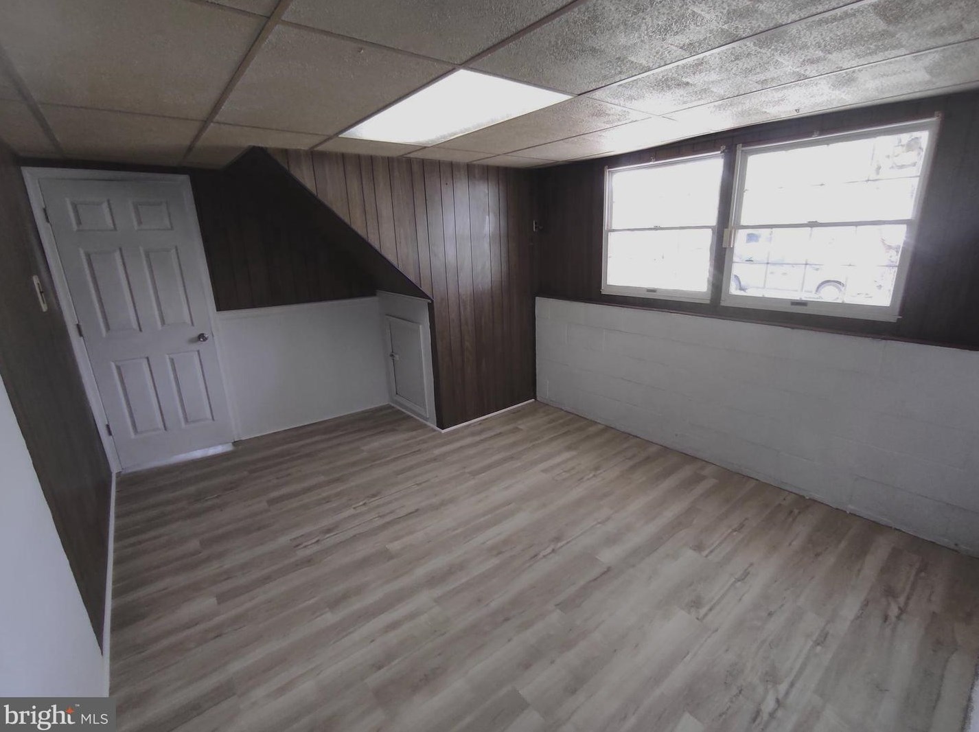 8 Debenham Ct, Baltimore, MD 21236