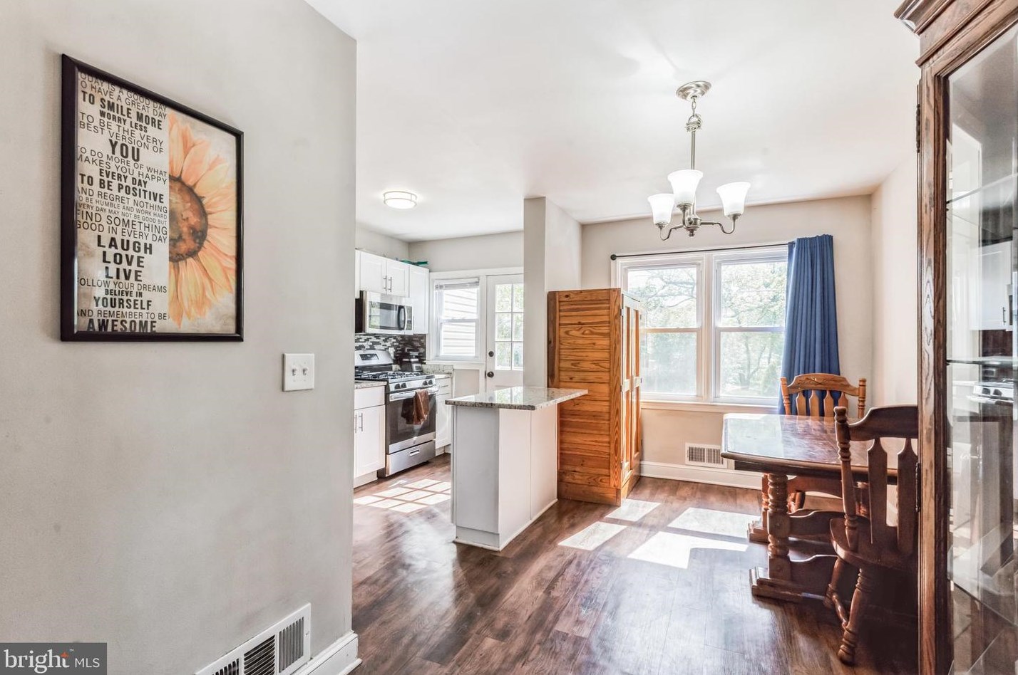 348 Grovethorn Rd, Baltimore MD  21220-4801 exterior